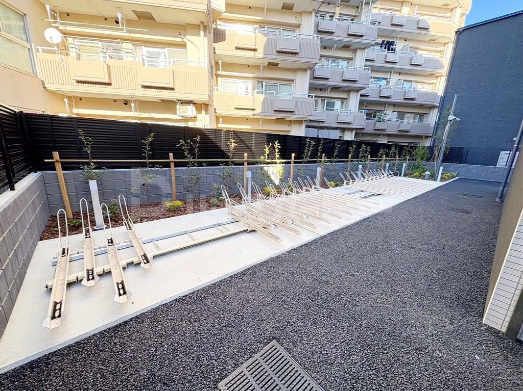 その他共有部分　駐車場