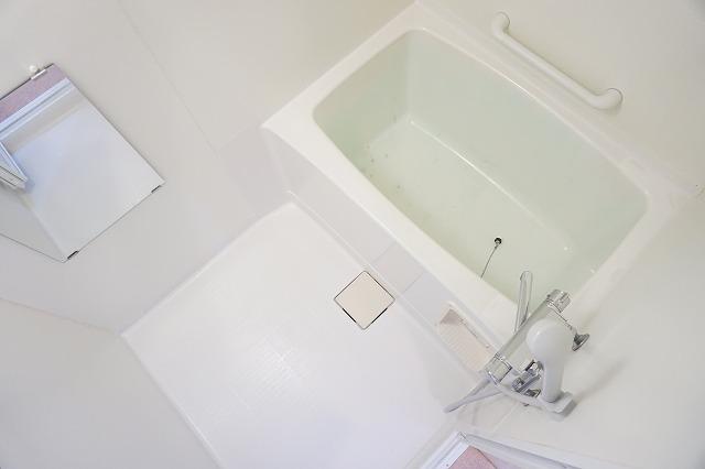 バス・シャワールーム　浴室