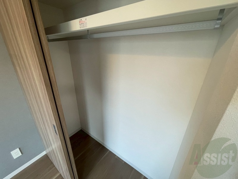 収納　洋室にはクローゼットがあるのですっきり片付きそうです。