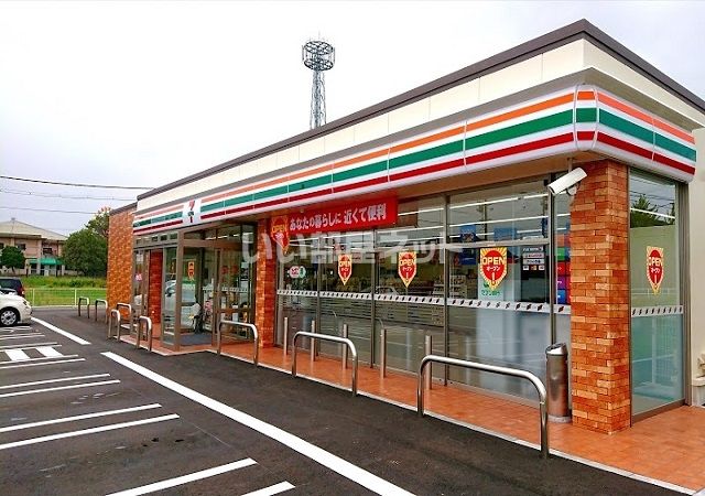 コンビニ　セブンイレブン（コンビニ）まで4249m