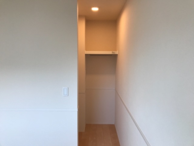 収納　ウォークインクローゼット