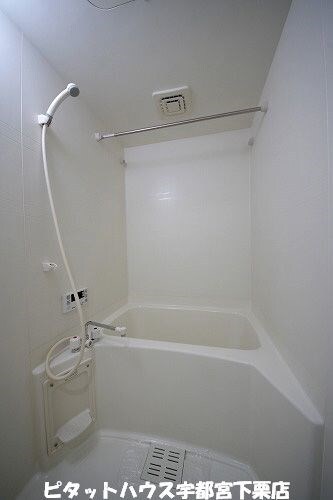 バス・シャワールーム　バス／シャワー