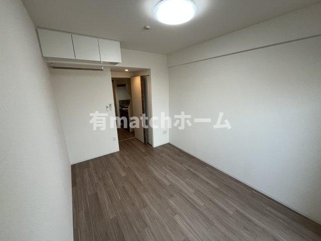 居室・リビング　(参考)同マンション反転間取り他部屋の写真