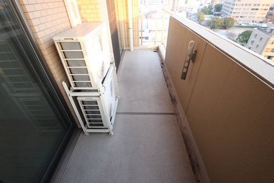 バルコニー　※別部屋の写真です