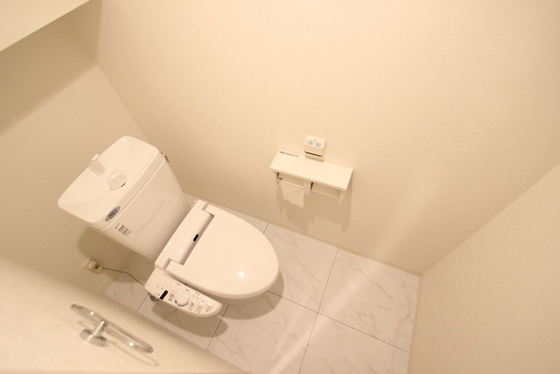 トイレ　※別部屋の写真です