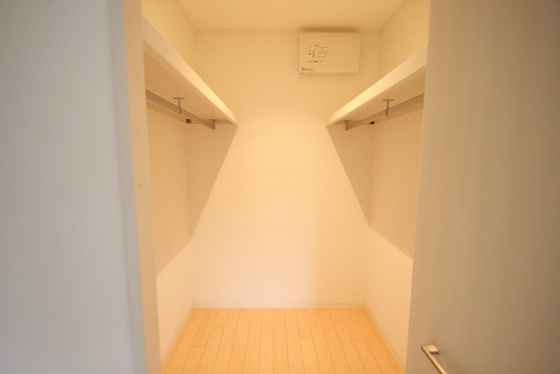 収納　※別部屋の写真です