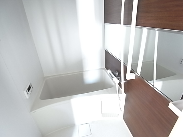 バス・シャワールーム　※新築物件につき同一施工会社の物件のイメージ写真です。