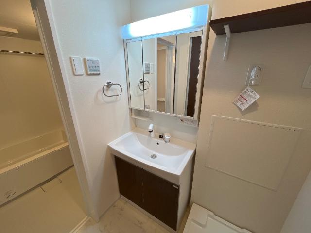 洗面設備　洗髪洗面化粧台（イメージ）