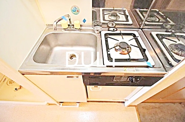 キッチン　キッチンです。