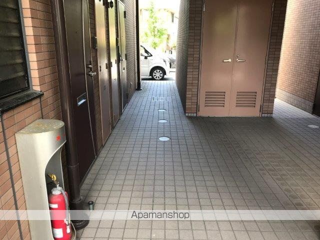 ロビー　ロビー