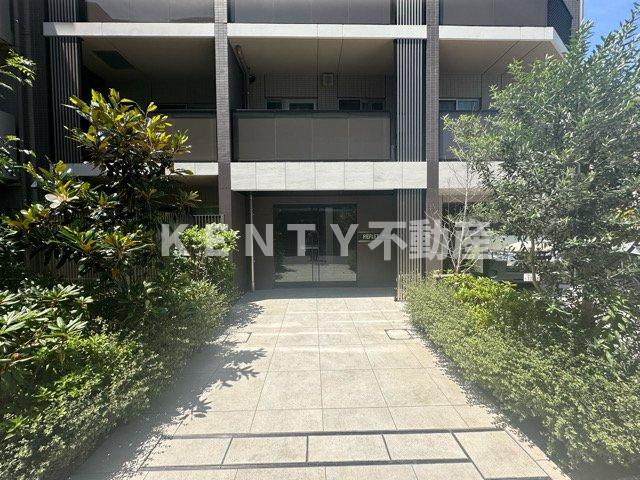 エントランス　清潔なエントランスです