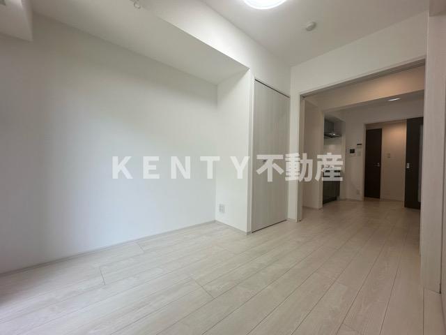 居室・リビング　こちらのリビングで趣味の時間をお楽しみください