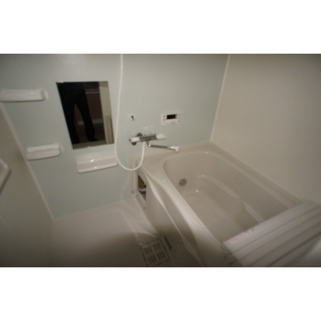 バス・シャワールーム　モチロン追焚完備☆