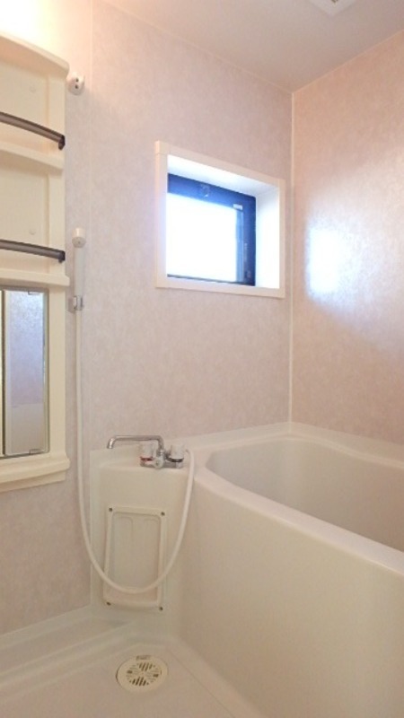 バス・シャワールーム　図面と現状に相違がある場合には現状を優先