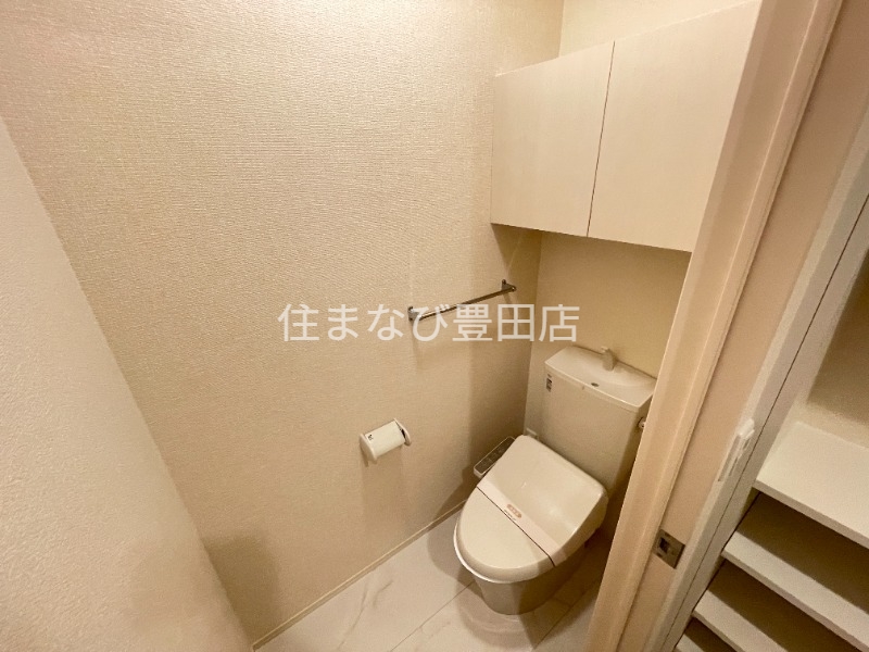 トイレ　別部屋写真