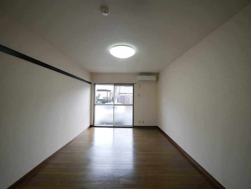 居室・リビング　洋8帖