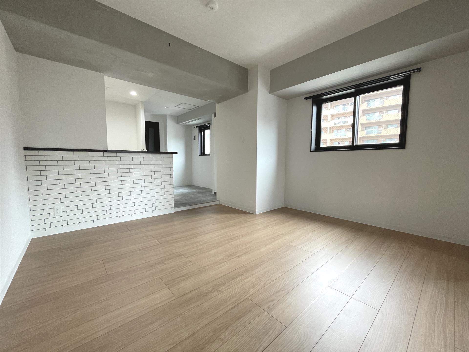 居室・リビング　10.9帖のカウンターキッチン付きＬＤＫです