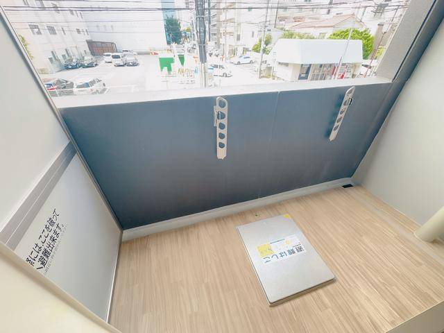 バルコニー　＊新築の為未完成
