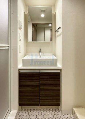 洗面設備　うれしい独立洗面台！