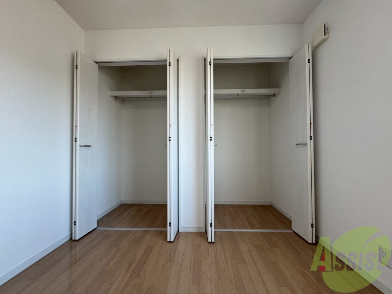 収納　こちらは収納です。物をしまう事ができますね！