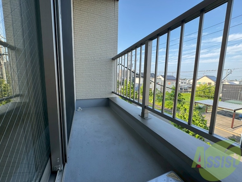 バルコニー　バルコニーが付いていますので一息ついてみてはいかがですか。