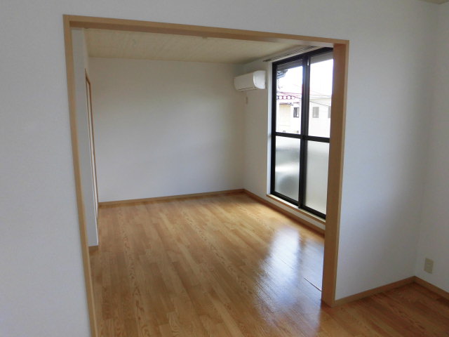 居室・リビング　広々リビング