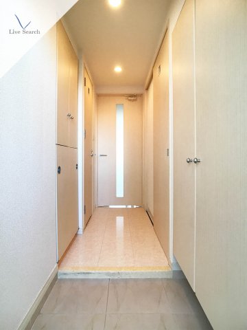 玄関　明るい玄関です