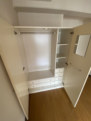 収納　セイワパレス堂島シティ　クローゼット