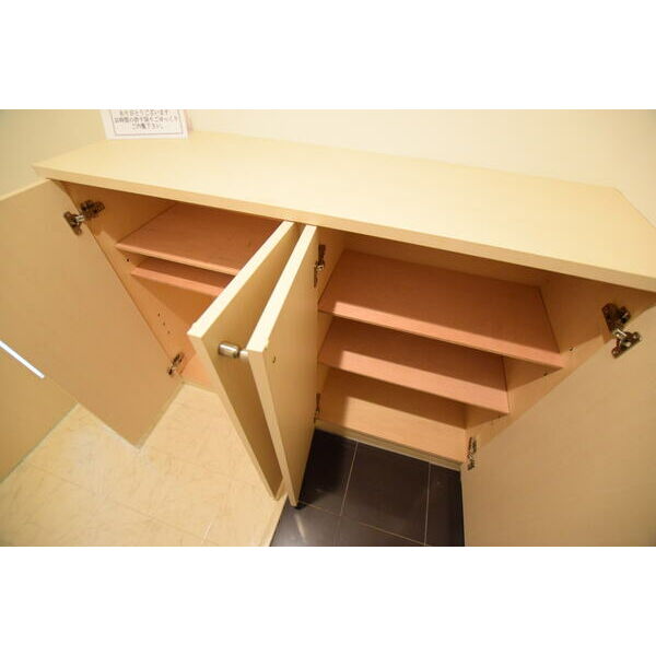 収納　たっぷりとした収納スペースです