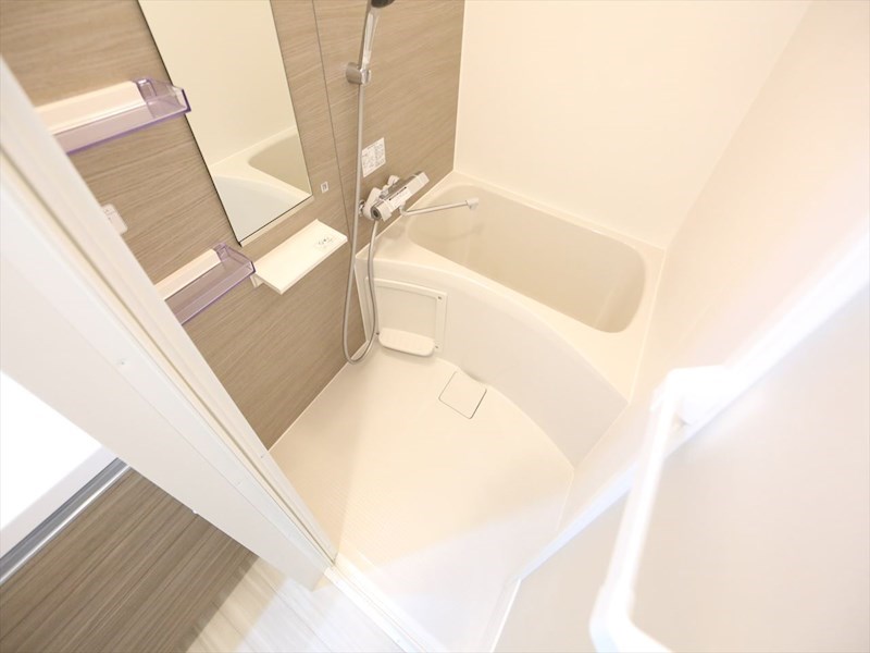 バス・シャワールーム　バスルーム　浴室暖房乾燥機付