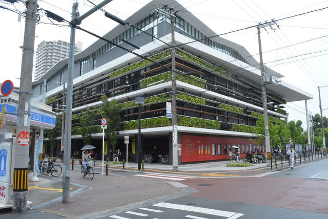 役所　大阪市城東区役所（役所）まで282m