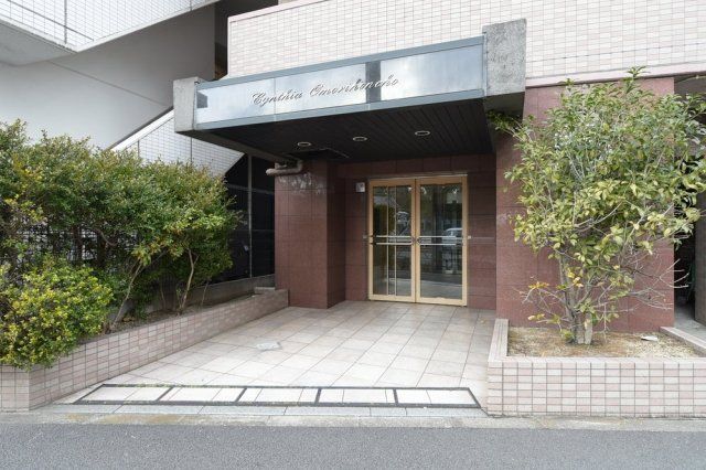 エントランス　★《見学予約受け付け中》設備充実のハイグレード賃貸マンション