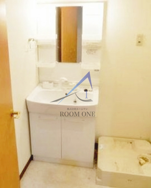 洗面設備　洗面台です。