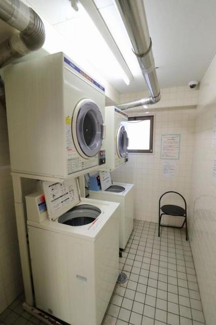 その他共有部分　【その他共用部】コインランドリー