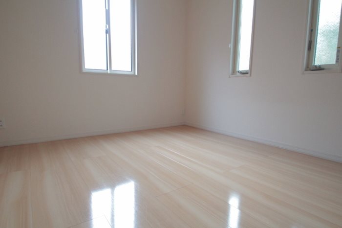 その他部屋・スペース　２面採光の明るいお部屋です