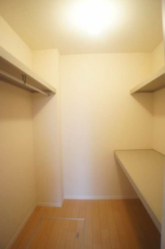 収納　図面と現状に相違がある場合には現状を優先