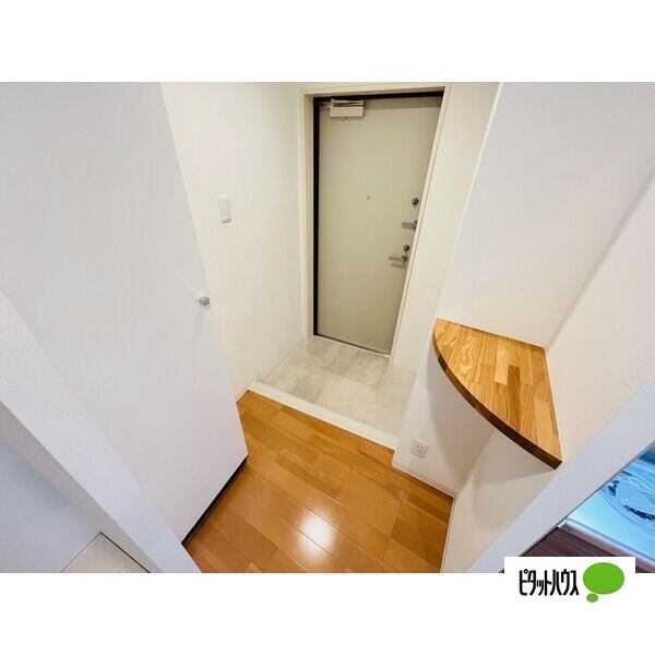 玄関　他号室の写真です。
