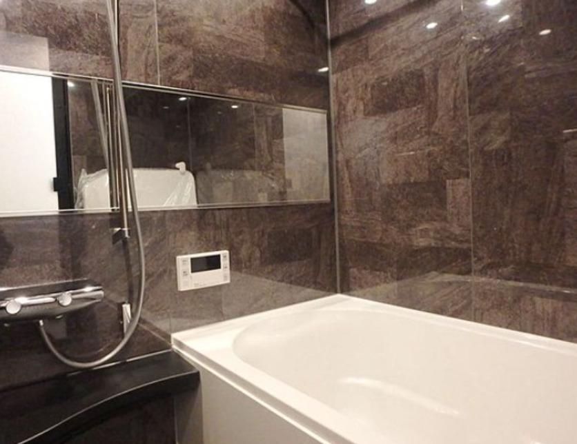 バス・シャワールーム　※別部屋の参考写真です。