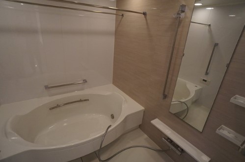 バス・シャワールーム　※別部屋参考写真