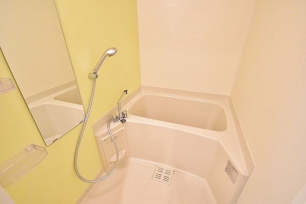 バス・シャワールーム　★雨の日も安心♪浴室冷暖房乾燥機付き★