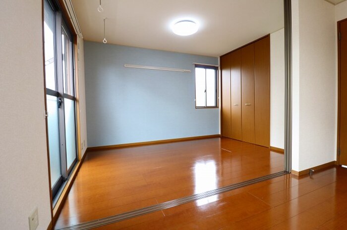 居室・リビング　きれいな洋室です