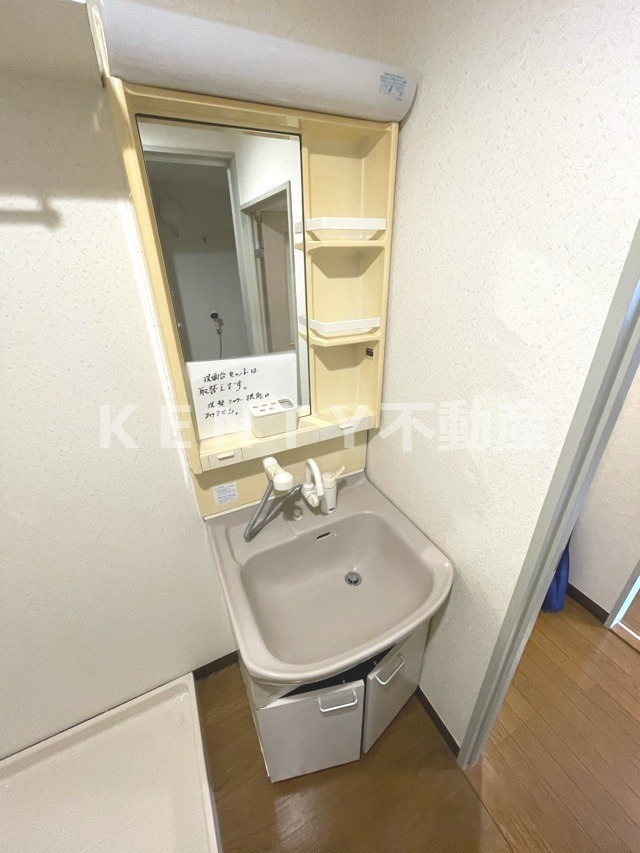 洗面設備　広い洗面スペース