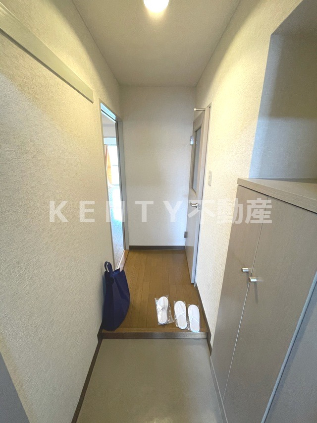 玄関　落ち着いた玄関です