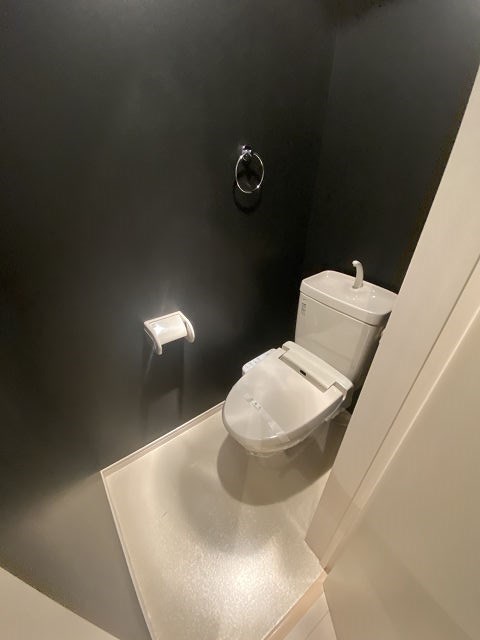 トイレ　清潔感のあるトイレです