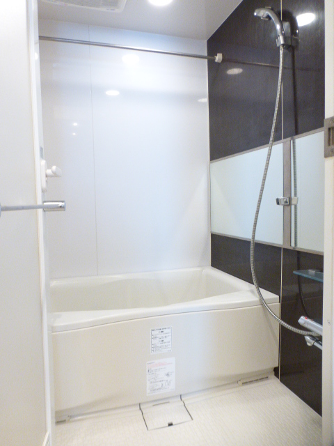 バス・シャワールーム　バス※別部屋参考写真
