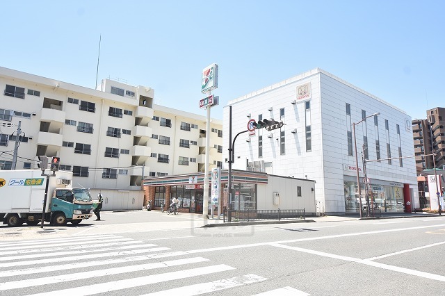 コンビニ　セブンイレブン　吹田南金田1丁目店（コンビニ）まで248m