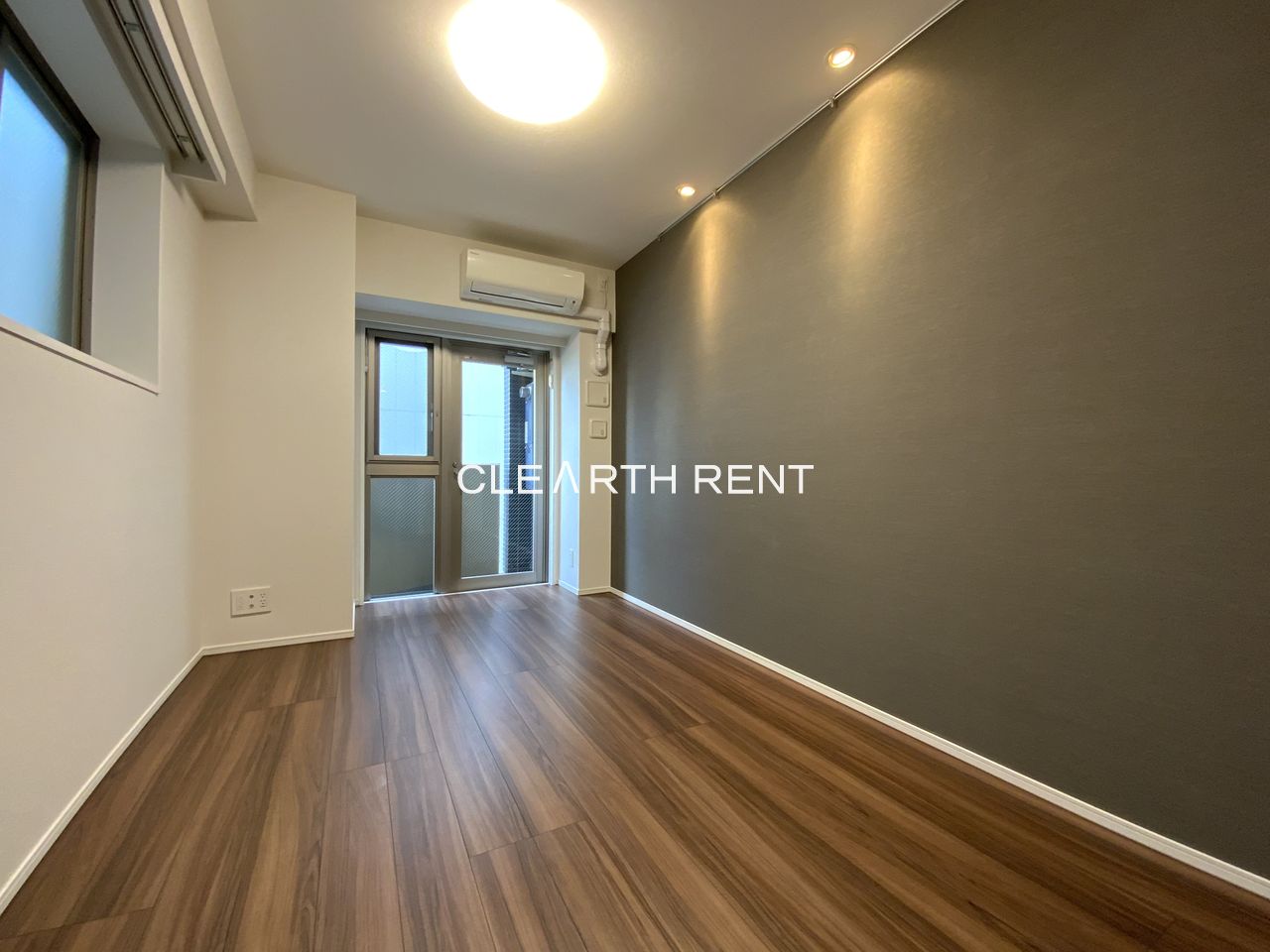 居室・リビング　同タイプ別住戸写真となります。現況と異なる場合がございます