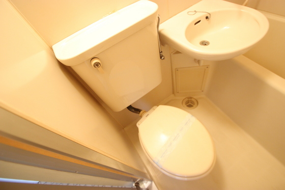 トイレ　※別号屋の写真です