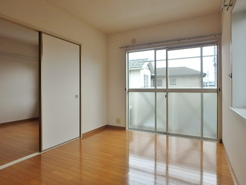 居室・リビング　図面と現状に相違がある場合には現状を優先