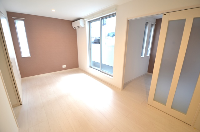 居室・リビング　8.5帖のLDKです♪